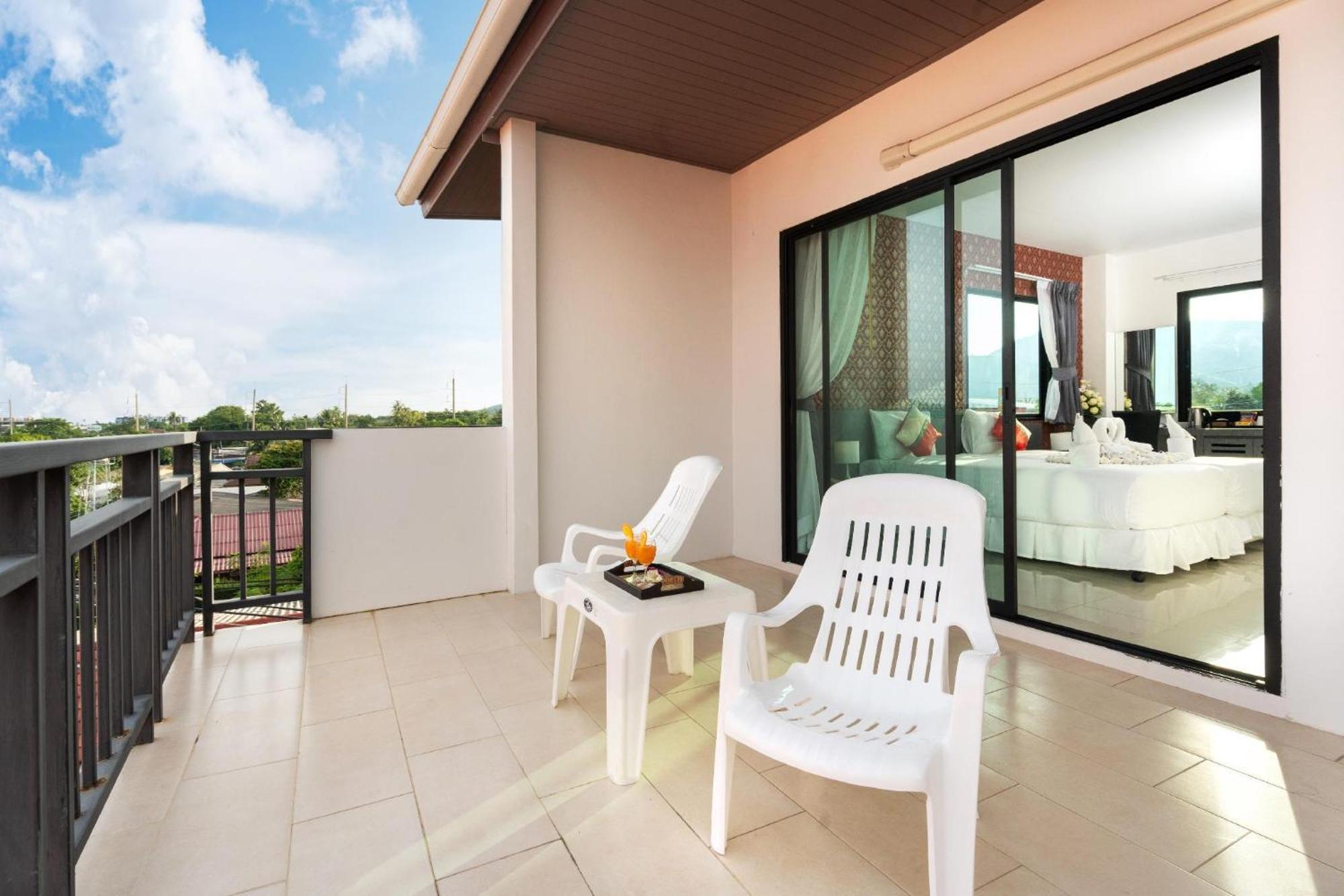 The Thames Pool Access Resort & Villa - Sha Extra Plus Chalong Buitenkant foto